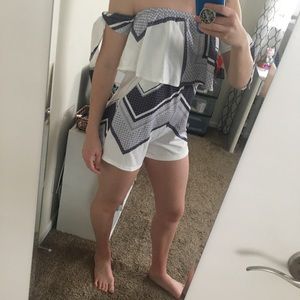 Strapless romper with tie details and pockets
